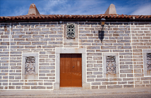 Fachada de tiras
